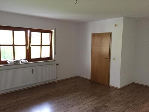 Foto - Ebenerdige 1-Zimmer EG Wohnung mit EBK, Terrasse und Garten