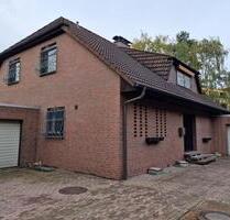Großzügiges Einfamilienhaus mit Schwimmbad - Hannover Buchholz-Kleefeld Großzügiges Einfamilienhaus mit Schwimmbad - Hannover Buchholz-Kleefeld