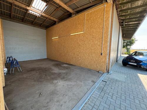 Foto - Hallenabteil zu vermieten – 45 m² mit Stromanschluss