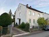 Foto - Freistehendes Haus mit zwei Wohnungen, Kumpfmühl beste Lage