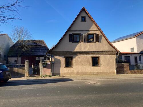 Foto - Verkaufe: Renovierungsbedürftiges Wohnhaus + Scheune