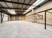 Foto - Lager- und Werkstatthalle mit Wasserzugang – flexibel nutzbar