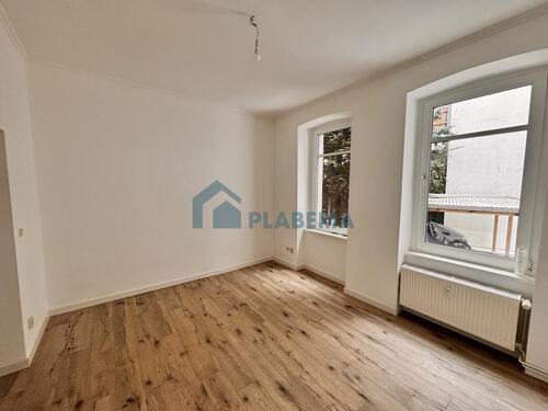 Foto - ErdgeschossHochparterre, 2- Zimmer-Wohnung, zentrumsnah