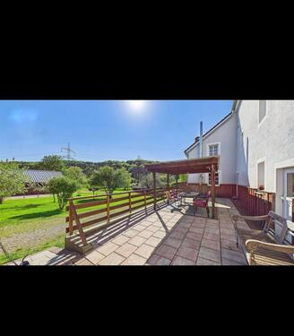 Foto - 10 Zimmer Bauernhaus, Landhaus zum Kaufen in Schönecken