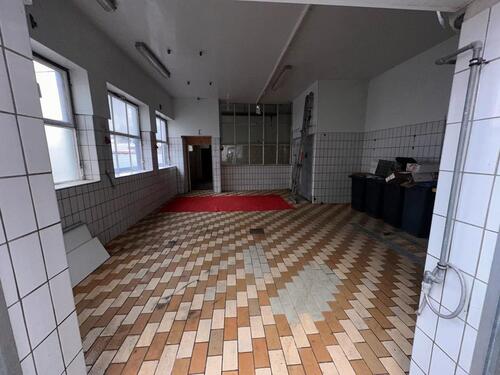 Foto - Halle zu vermieten Werkstatt Lager Stellplätze