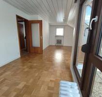 2-Zimmer-DG-Wohnung in Öhringen Nord