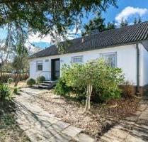 Freistehendes Einfamilienhaus mit 930 qm Grundstück - Staig