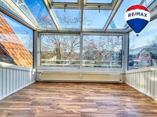 Foto - 3-Zimmer-Dachgeschoss-Wohnung mit Balkon