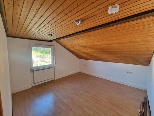 Foto - 3.5 Zimmer Dachgeschoßwohnung in Oedheim
