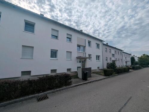 Foto - Hochwertig modernisierte 3,5-Zimmer-Wohnung mit Balkon, TG