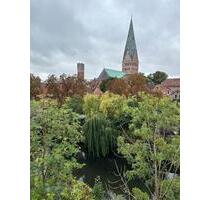 Traumblick auf Lüneburg - 1.350,00&nbsp;EUR Kaltmiete, ca.&nbsp; 90,00&nbsp;m&sup2; in Lüneburg (PLZ: 21335)