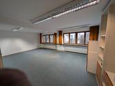 Foto - 4 Zimmer Erdgeschoßwohnung zur Miete in Regensburg