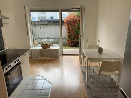 Foto - Schöne, helle 1 Zimmer-Wohnung mit Einbauküche + großer Terrasse