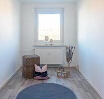 Helle 4-Raum-Wohnung mit Tageslichtbad - Chemnitz Kapellenberg