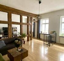 Zentrale 2,5-Zimmer-Wohnung mit Charme zu vermieten! - Coburg