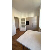 Moderne 4-Zimmer-Wohnung - 1.620,00 EUR Kaltmiete, in Bad Kreuznach (PLZ: 55545)