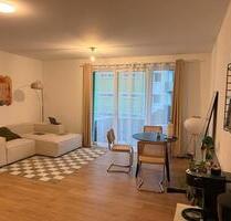 Untermiete Schön 2 Zimmer Wohnung - Berlin Lichtenberg