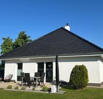 Charmanter Bungalow mit großem Garten in ruhiger Lage - Stralsund Knieper