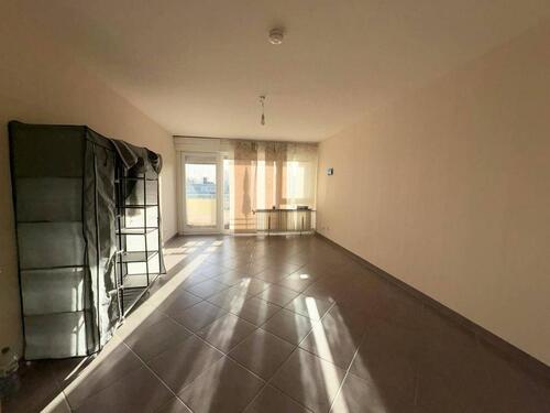 Foto - Große 3-Zimmer-Wohnung mit 2 LOGGIEN und moderner EINBAUKÜCHE