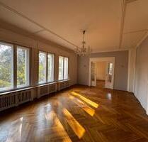 Herrschaftliches Wohnen in einer 5-Raum-Maisonnette-Wohnung - Heidenau