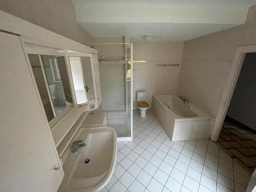 Foto - 18 Zimmer Einfamilienhaus in Marburg