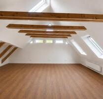 Erstbezug| Exklusive Loft- Maisonette im Fachwerkhof mit Balkon - Cremlingen