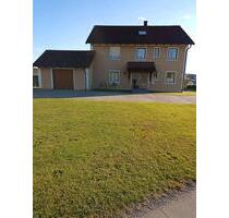 vermietetes Zweifamilienhaus (ab 01.11.2026 eine Wohnung frei) - Eslarn