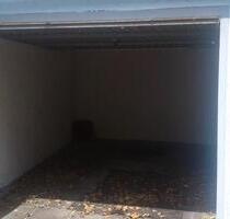 Garage Nähe Duisburg Hbf - 100,00 EUR Miete, in Duisburg (PLZ: 47051)