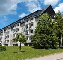 Für die kleine Familie: 3-Raum-Wohnung – mitten im Grünen in Geyer