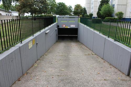 Foto - Abschließbare Einzelgarage in einer Tiefgarage in Bonn Beuel