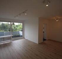 2ZKB Balkon EBK TG-Stellplatz - 650,00&nbsp;EUR Kaltmiete, ca.&nbsp; 65,00&nbsp;m&sup2; in Saarbrücken (PLZ: 66119) St. Arnual