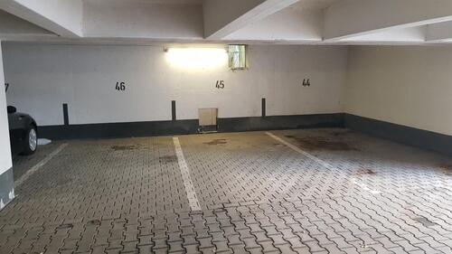 Foto - GarageTiefgaragenstellplatz - Sankt Jobst 90491 NBG- Kein Duplex