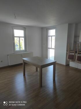 Foto - Eine traumhafte 2-RW mit atemberaubendem Balkon wartet auf Sie!!