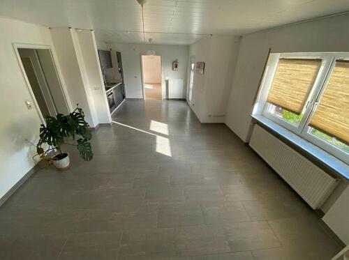 Foto - Helle 2-Zimmer Wohnung mit Terrasse in ruhiger und zentraler Lage