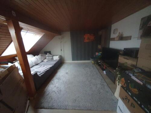 Foto - Wohnung 2. OG ab 01.02.2026 - 600,00 EUR Kaltmiete, ca.  75,00 m²