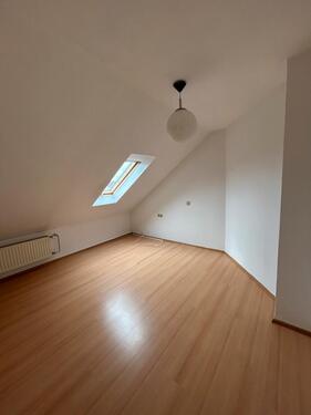 Foto - 4 Zimmer Dachgeschoßwohnung in Bisingen