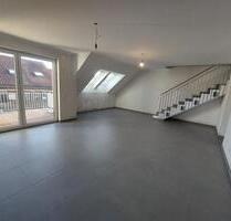 KFW-55 Neubau – Erstbezug: Exklusive 5-Zimmer DG-Wohnung mit Balk - Hürth