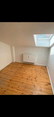 Foto - Dachgeschoßwohnung in Berlin zur Miete