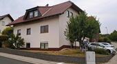 Foto - Großzügiges Einfamilienhaus mit Garten, Balkon & Garage
