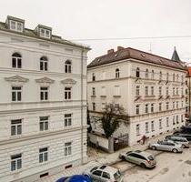 Charmante 2 Zimmer Altbauwohnung in Haidhausen in Top Lage - München Au-Haidhausen