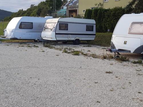 Foto - Wohnwagenstellplatz - 30,00&nbsp;EUR Miete,