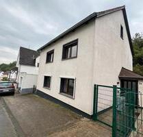 Einfamilienhaus in Dahlheim mit Garten und EBK zu vermieten