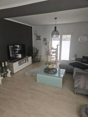 Foto - Freistehendes Haus zur Miete - 1.735,00&nbsp;EUR Kaltmiete,