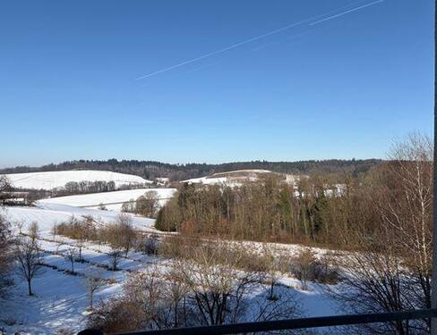 Foto - Möblierte 2-Zimmer DG-Wohnung mit Aussicht