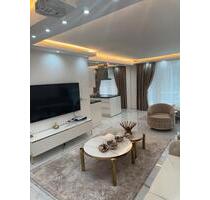 Exklusive 3-Zimmer-Wohnung mit Wintergarten & Garten – Harburg - Hamburg