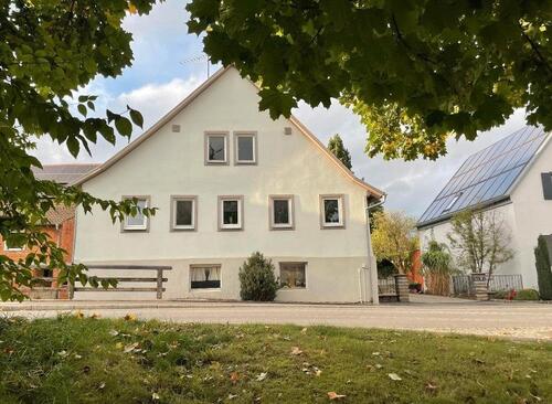 Foto - 'Kleines Häuschen direkt am Bach für Liebhaber & Handwerker“