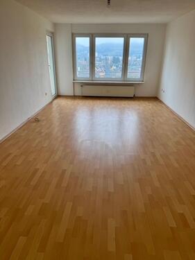 Foto - Heppenheim - Wohnen, wo andere Urlaub machen! 2 ZKB, LOGGIA