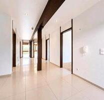 4-ZIMMER Wohnung 119qm Küche Bad Balkon Keller Stellplatz - Pforzheim Nordstadt