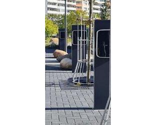Berlin-Marzahn: Stellplatz mit Ladesäule Nähe Ärztehäuser
