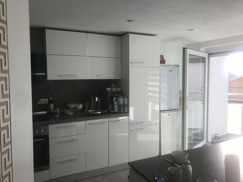 Foto - Großzügige 4 Zimmer Wohnung mit riesigen 2 Balkon zu vermieten